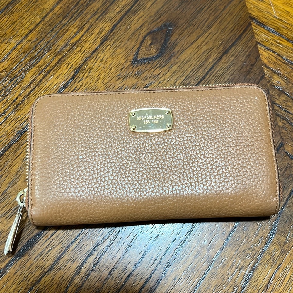 Michael Kors Leather Zip Around Wallet